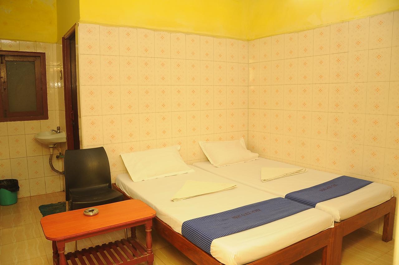 Merit Guest House Chennai Exterior photo